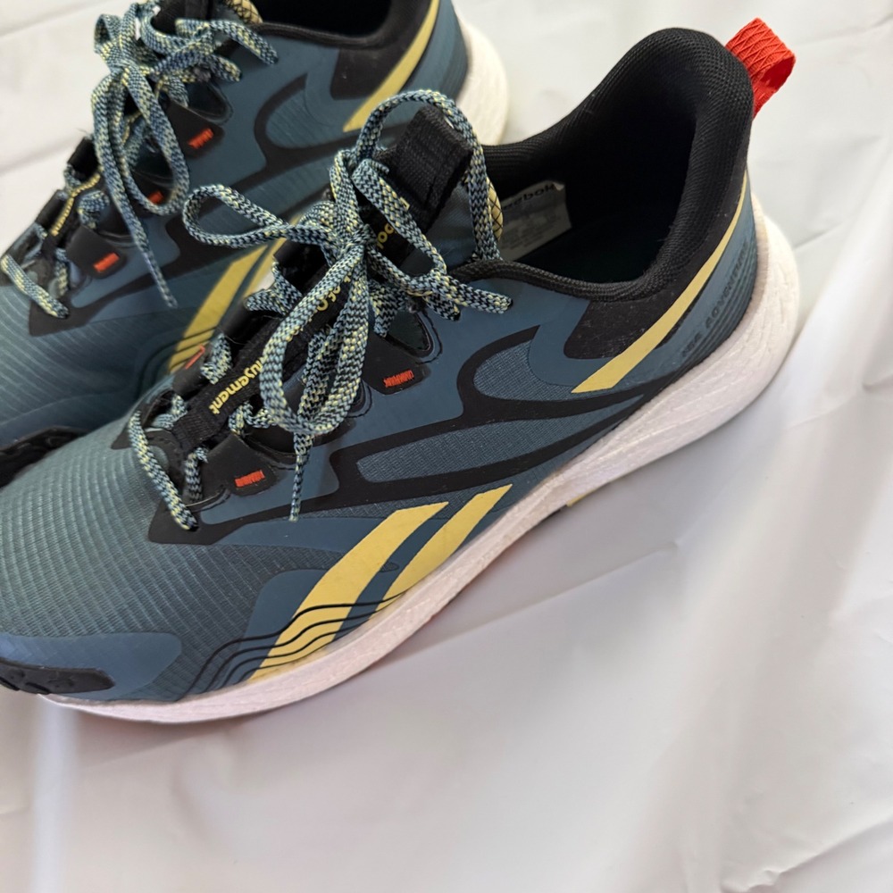 Reebok FE4‎ Adventure Work RB3611 Mens Low Hard Toe Lace Up Sneakers Blue/Black